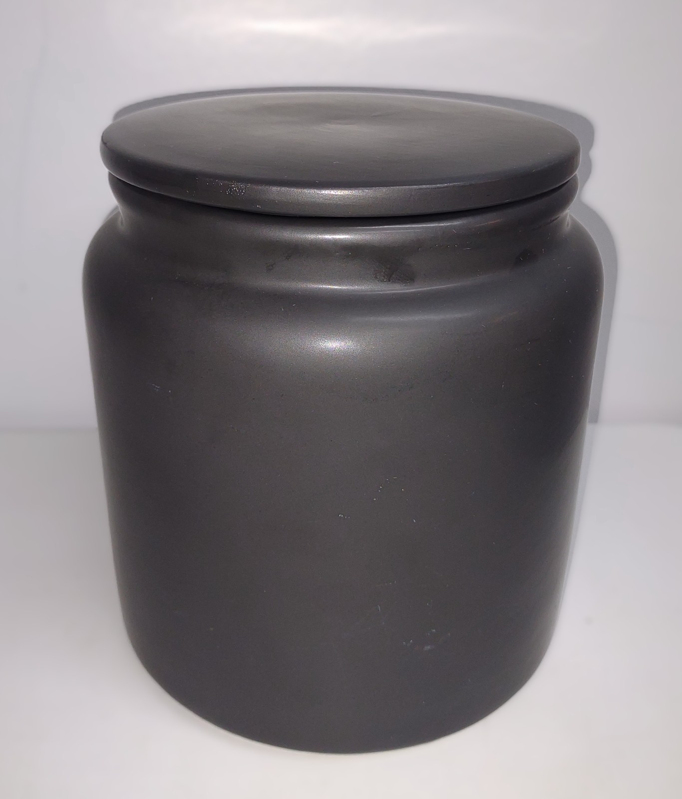 Blue Harbor Extra Large Matte Canister gallery