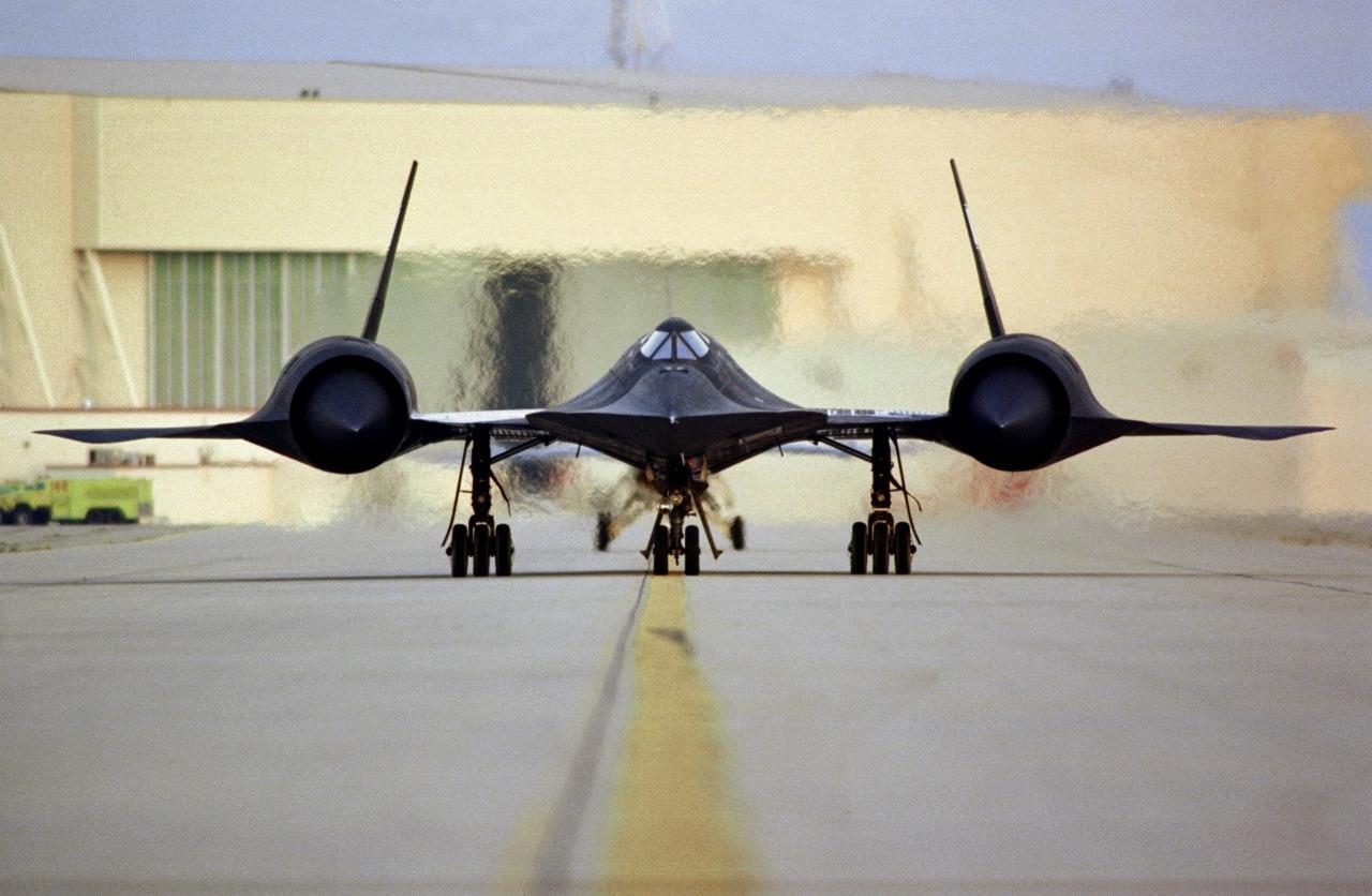 LOCKHEED SR-71 BLACKBIRD GLOSSY POSTER PICTURE PHOTO PRINT BANNER jet plane 8417 gallery
