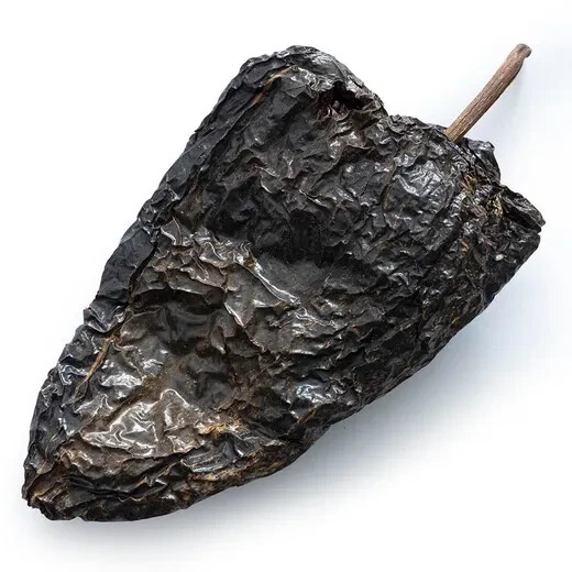 Ancho Chile Dried 1 lb - Deep Flavored Dark Red Pepper - Ancho Pepper gallery