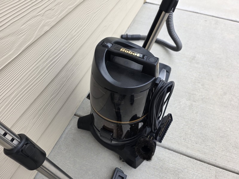Robot King Millenium Vacuum/Motorized Nozzle Brush gallery