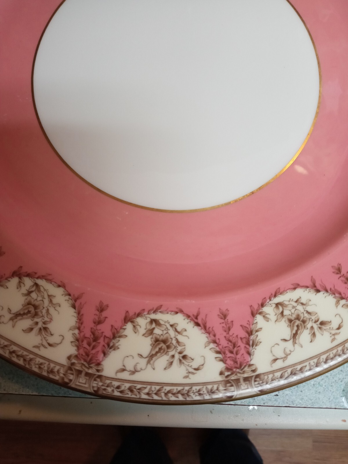 Royal Worcester Round Platter 12 1/2" W4551 Estate Find gallery