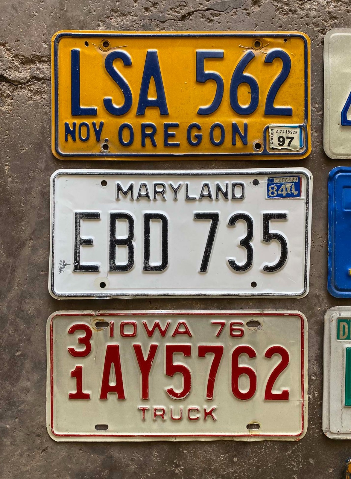 Vintage Craft Mixed State Decorator Flea Market License Plate Lot 1954 to 1998 gallery