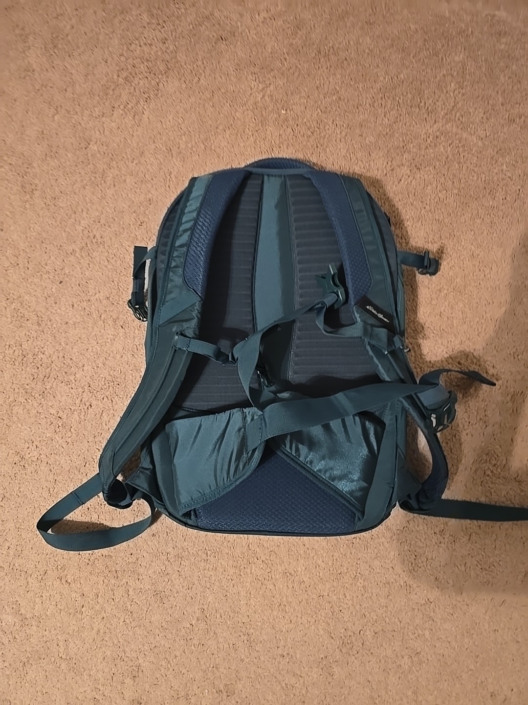 Eddie Bauer Adventurer 2.0 Backpack - XL 2