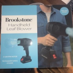 NIB BROOKSTONE HANDHELD LEAF & DEBRIS BLOWER 21,000 RPM RECHARGABLE BATTERY