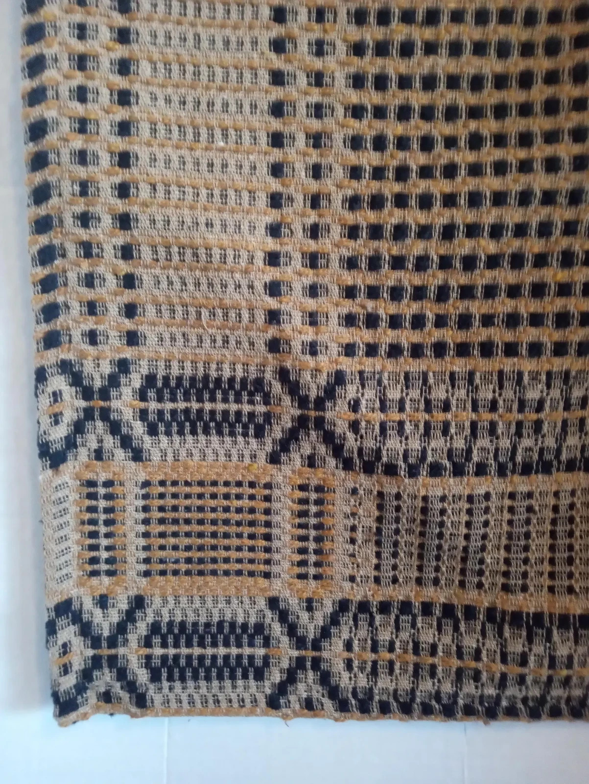 NEW PRIMITIVE TABLE RUNNER EDGEFIELD BLACK TAN 56"x14" Farmhouse Woven Rustic gallery