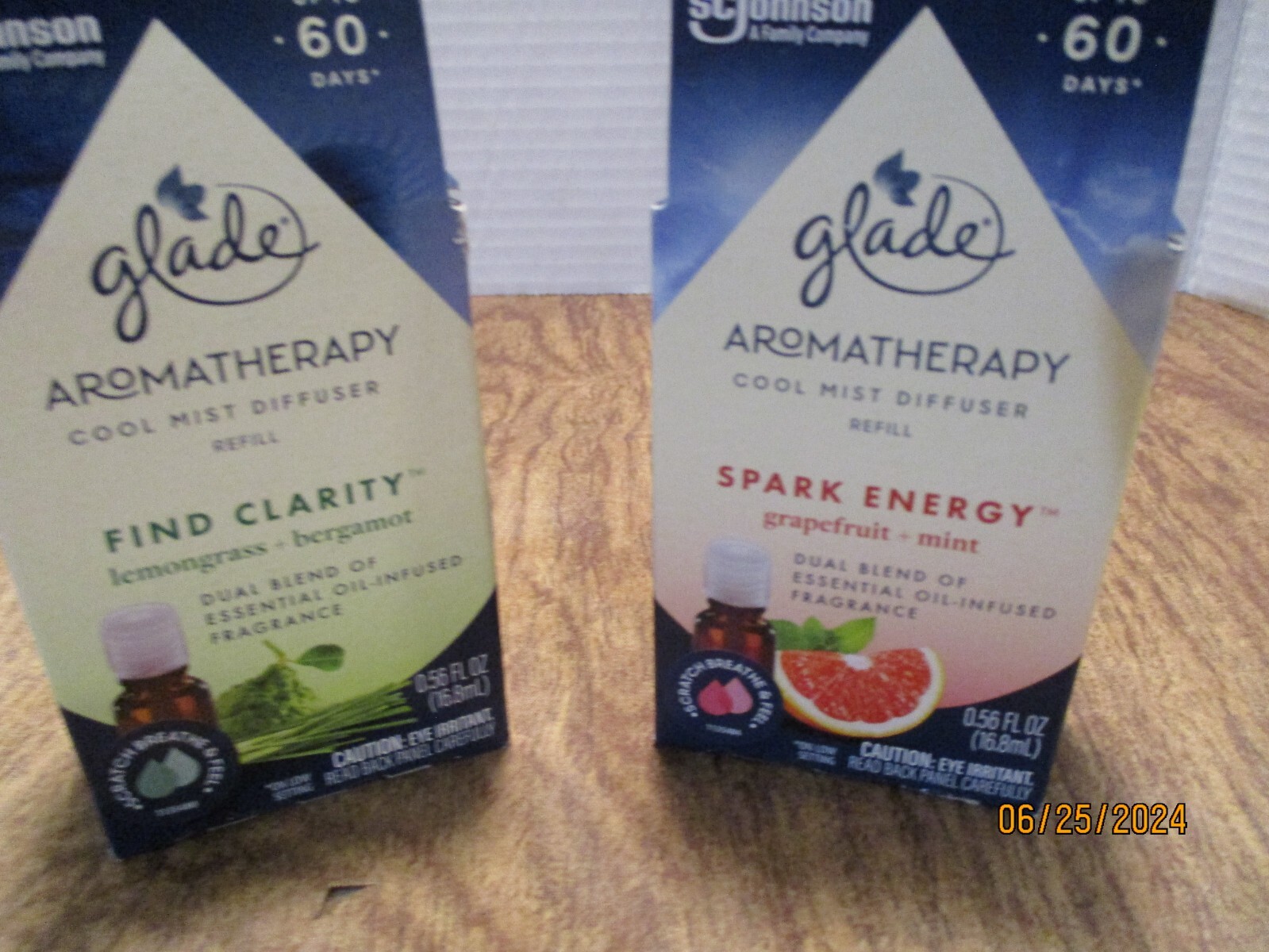 Glade Aromatherapy Cool Mist Oil Diffuser Refill, Find Clarity / Spark Energy gallery
