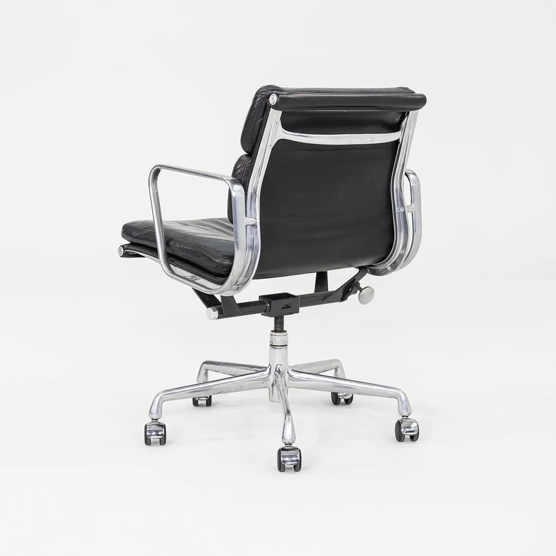 2003 Herman Miller Eames Soft Pad Management Desk Chair Black Leather 6x Avail gallery
