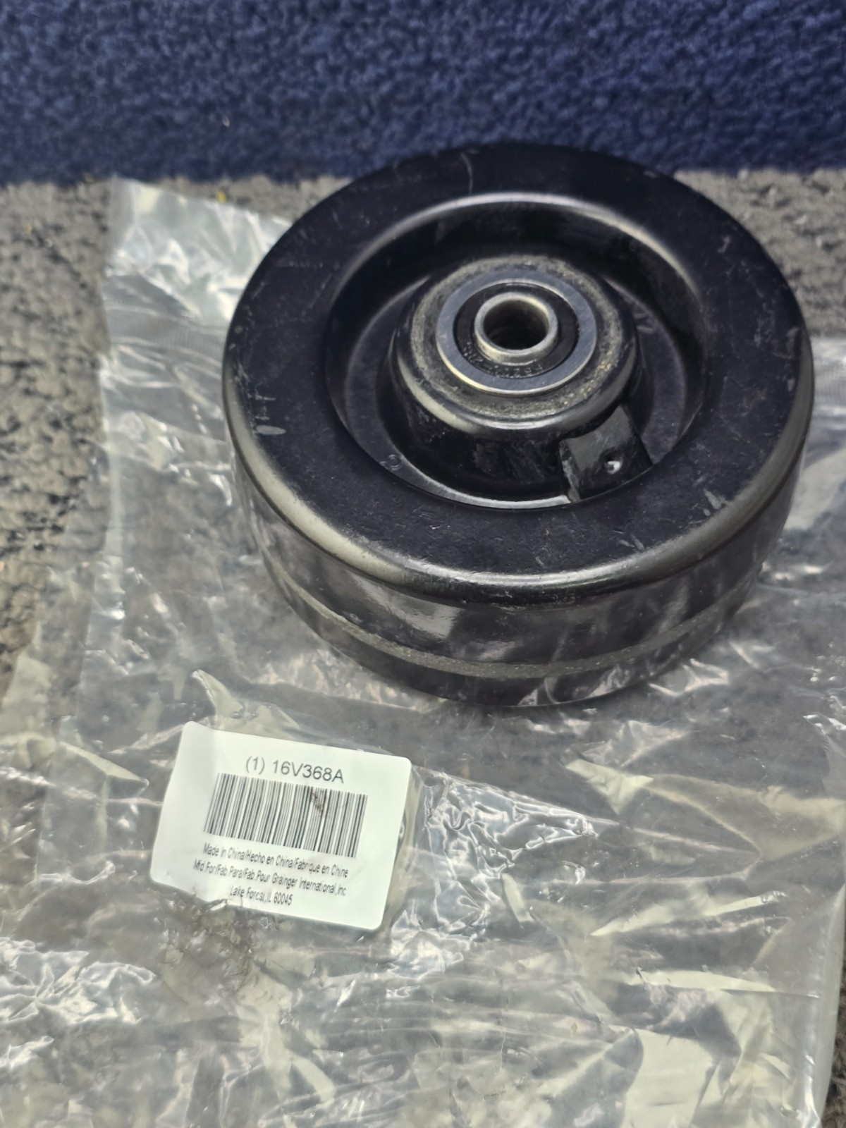 16V368A Caster Wheel 5" Diameter x 2" Width x 1/2" Bore, 1000 lbs Load Rating gallery