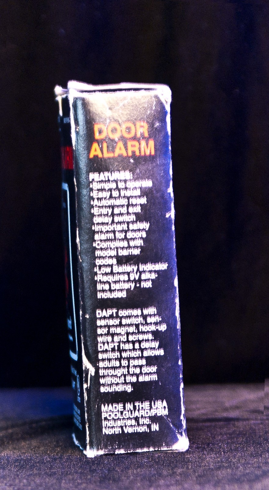 Poolguard DAPT Door Alarm New in Box Box Wear gallery