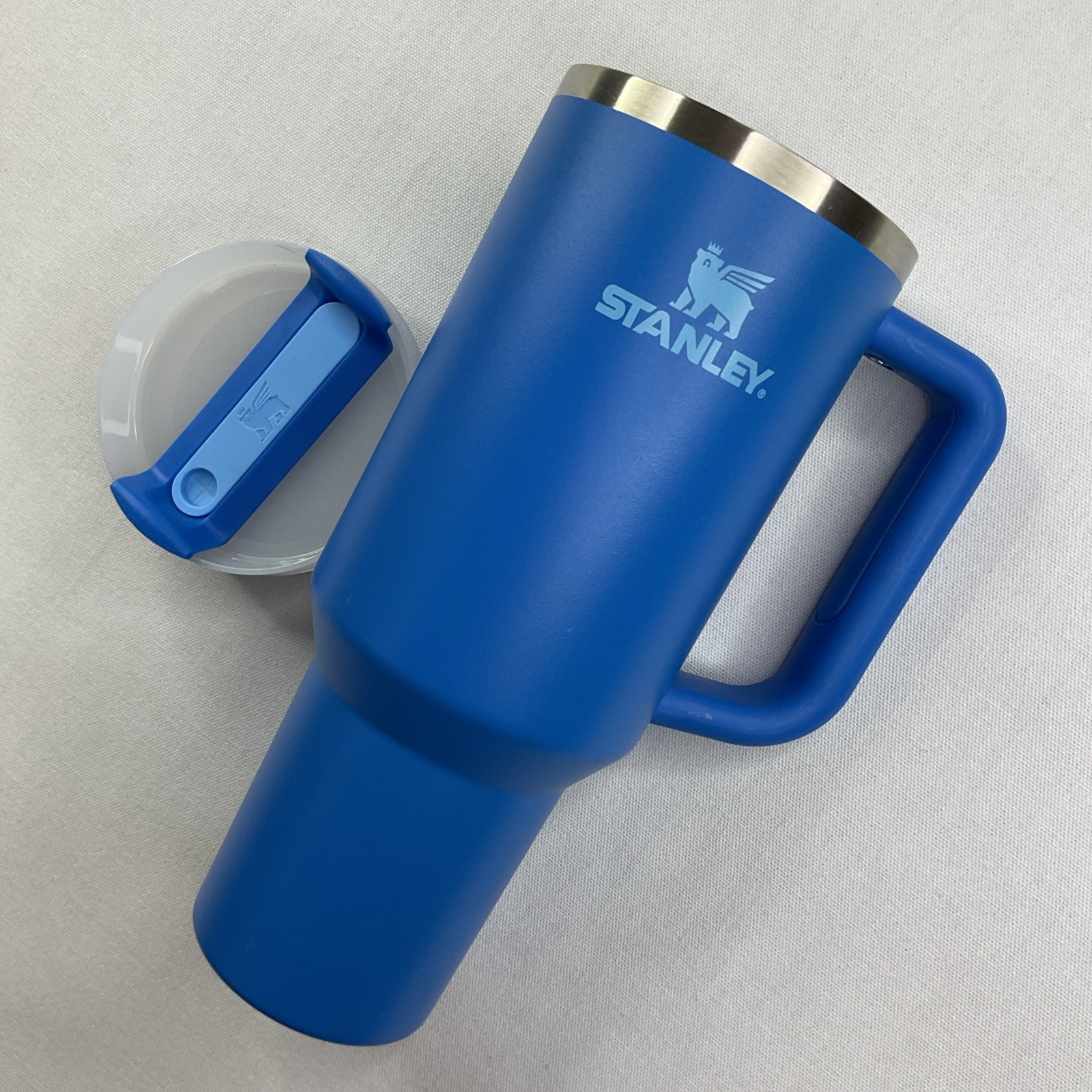 Stanley Cup Quencher H2.0 FlowState 40oz Tumbler Mug Azure Blue Cisco New gallery