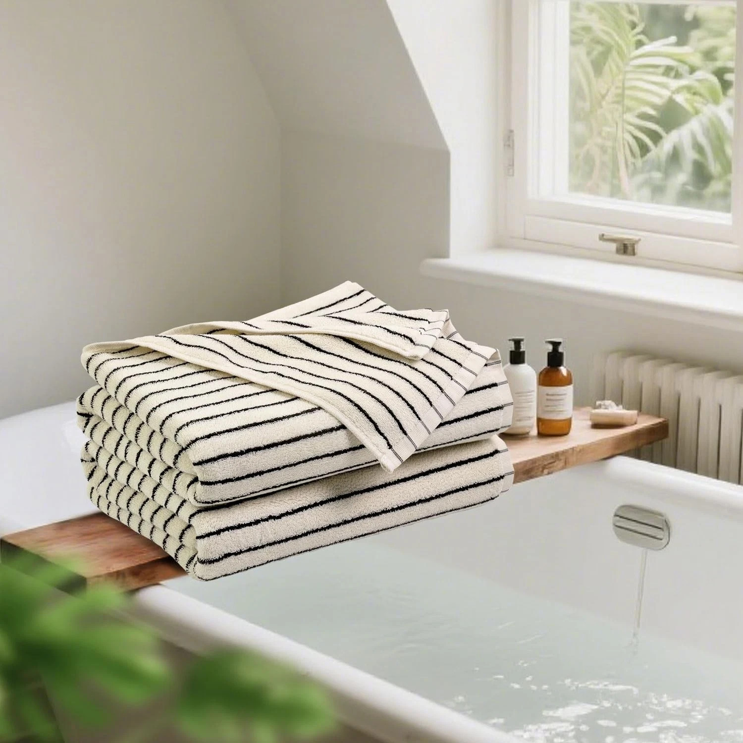Black and White Striped Bath Towels Set of 2, Lighter & Quick Dry Towels Larg... gallery