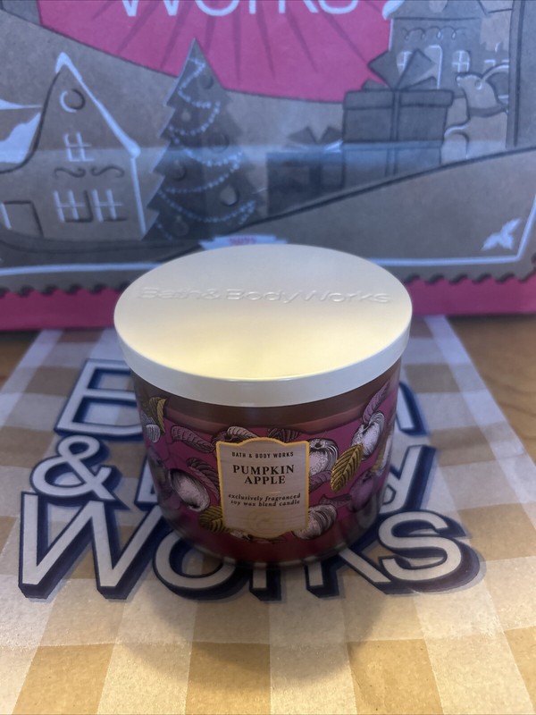 Bath & Body Works Pumpkin Apple Scented 3 Wick Candle gallery