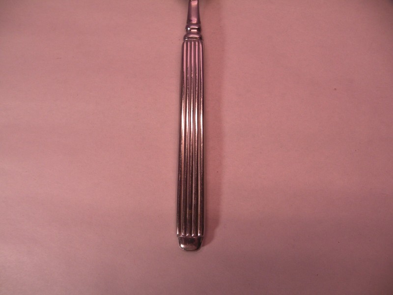 Hampton Forged Monument Sugar Shell Spoon Ribbed 18/10 Stainless Flatware GC2 gallery