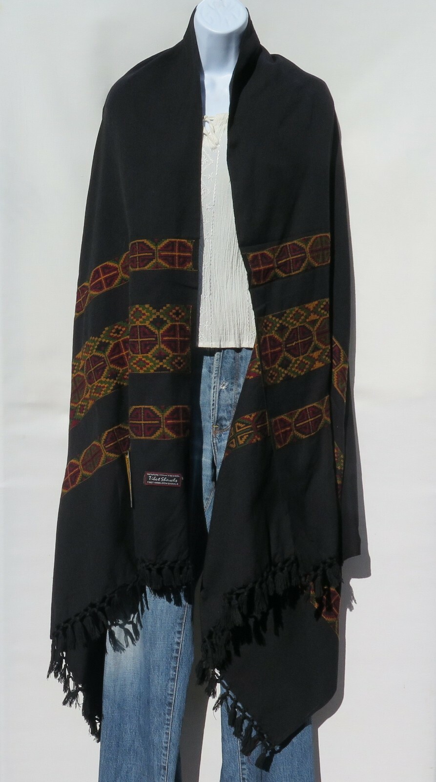 Yak+Sheep Wool Blend|Shawl/Throw|Hand Loomed|Kullu|Color: Black gallery