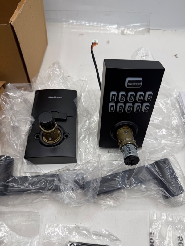 Kwikset SmartCode 917 Keypad Keyless Entry Residential Electronic Lever Lock gallery
