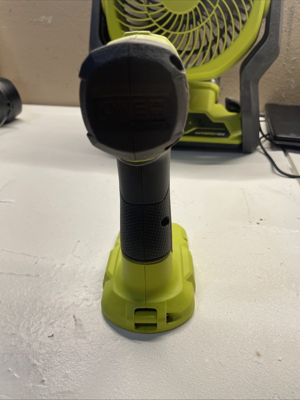 Ryobi 18v Screwdriver - Includes 1.5Ah Battery & Charger gallery