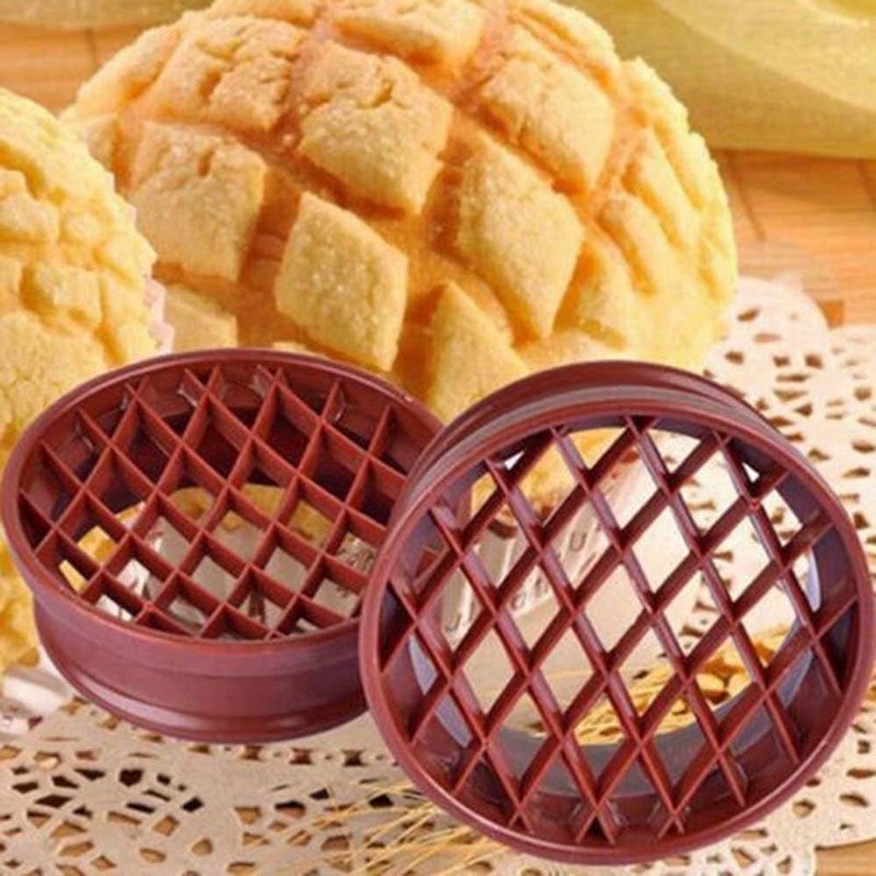 Pineapple-Shaped Baking Mold - Ideal for Cakes, Bread, and Biscuits gallery