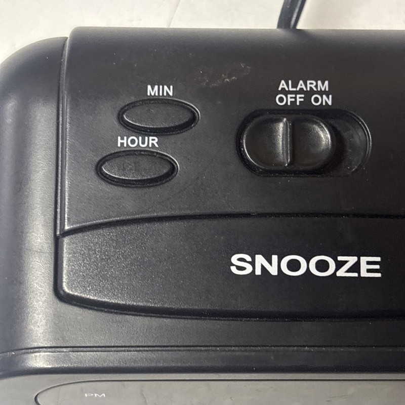 Advance Model 3143 Digital Alarm Clock Black with Green Display Battery Backup gallery