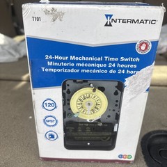 Intermatic T101 24-Hour Mechanical Time Switch 40A 120V SPST Indoor NEMA 1