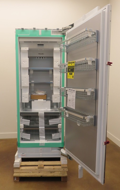Miele MasterCool Series F2802VI 30" Panel Ready Freezer Column Panel Ready gallery
