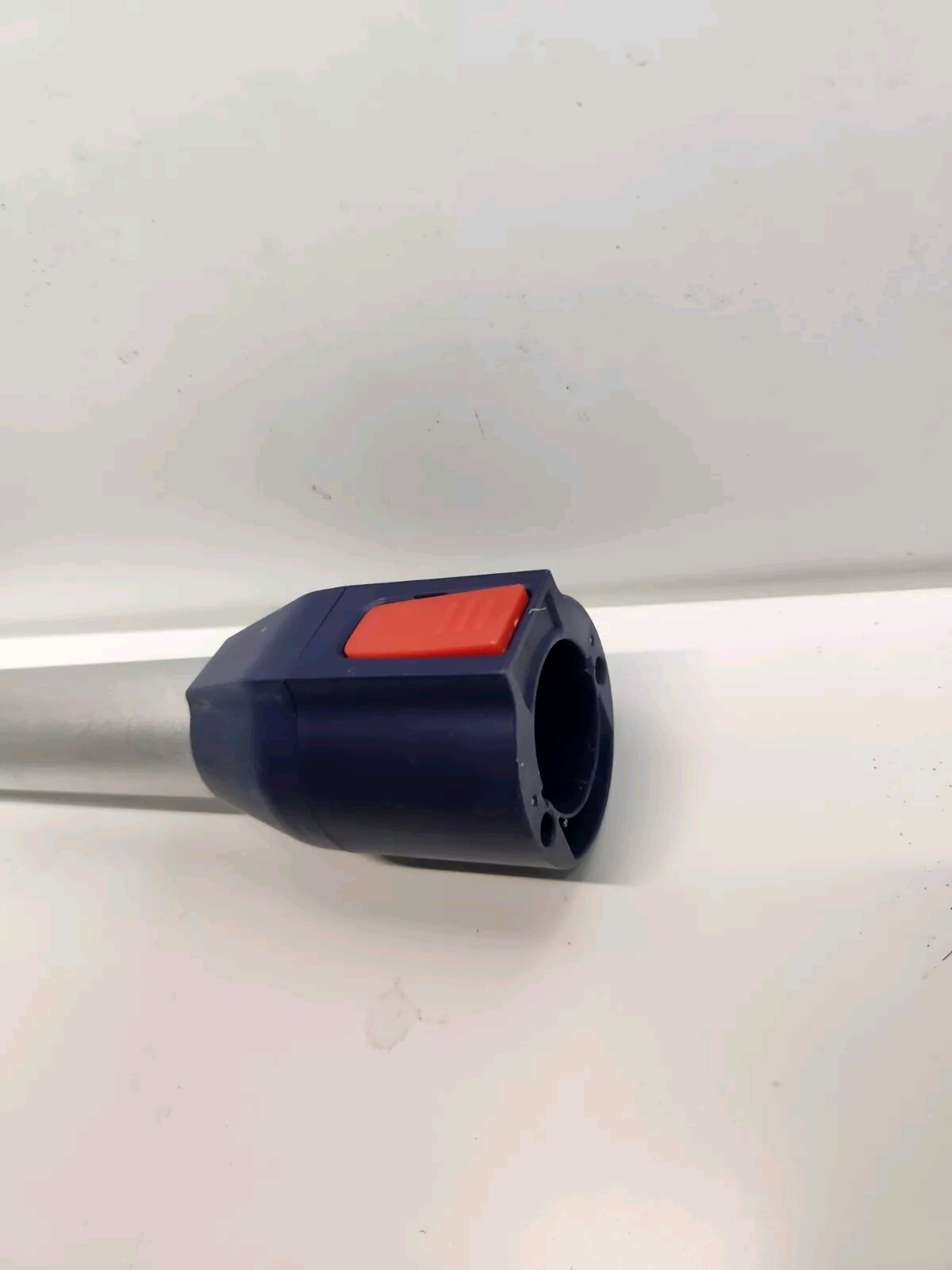 Jashen JS-AV01C01 Clear & Purple Stick Vacuum Cleaner Extension Only gallery