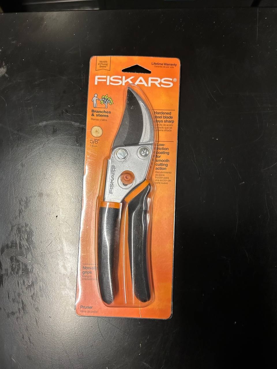 Fiskars 5/8 in. Pruners 9109 gallery