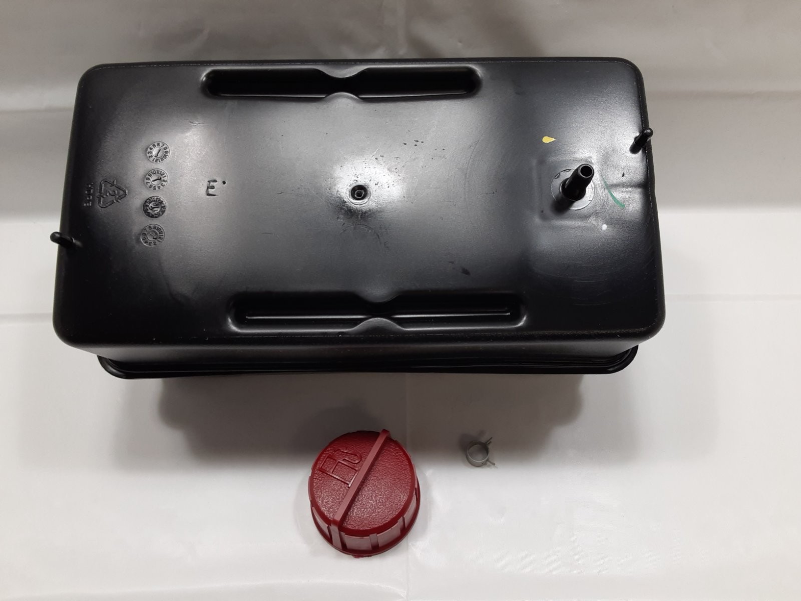Genuine Tecumseh 34186A Fuel Tank gallery