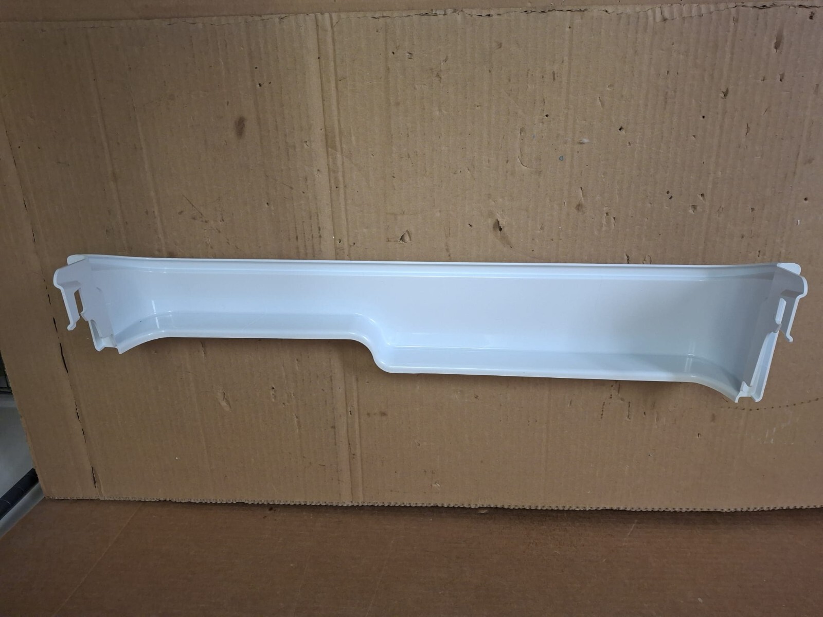 Frigidaire Refrigerator Door Shelf Bin Middle 240337901 PS429868 gallery