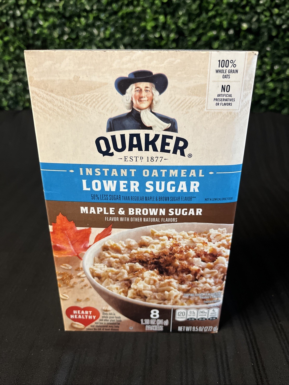 Quaker LOWER SUGAR Instant Oatmeal MAPLE & BROWN SUGAR, 8 Packets / 9.5 Oz. Box gallery