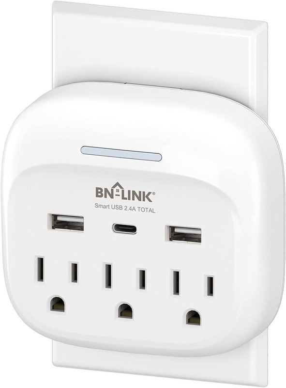 Multi Plug Outlet Extender With USB C, 3 Outlets Surge Protector 600J Wall Plug gallery