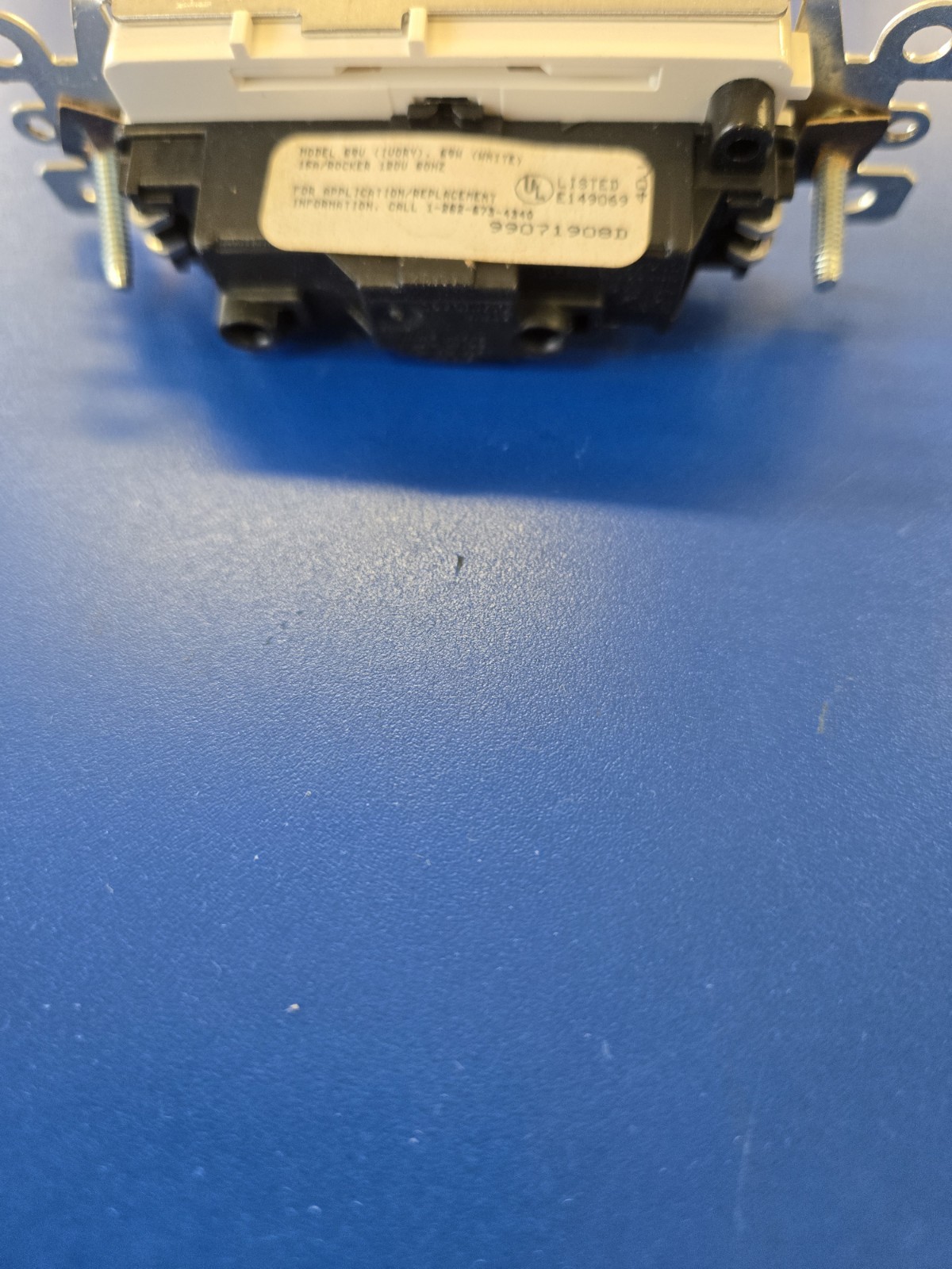 BROAN NUTONE - 69W - ROCKER SWITCH - WHITE gallery