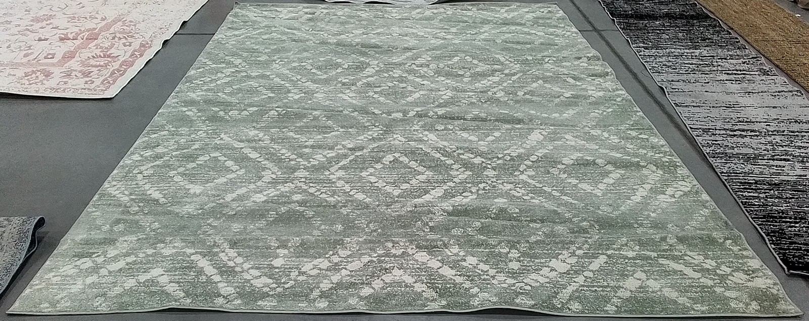 GREEN / IVORY 9'-0" x 12'-0" Back Stain Rug, Reduced Price 1172795805 ADR131Y-9 gallery