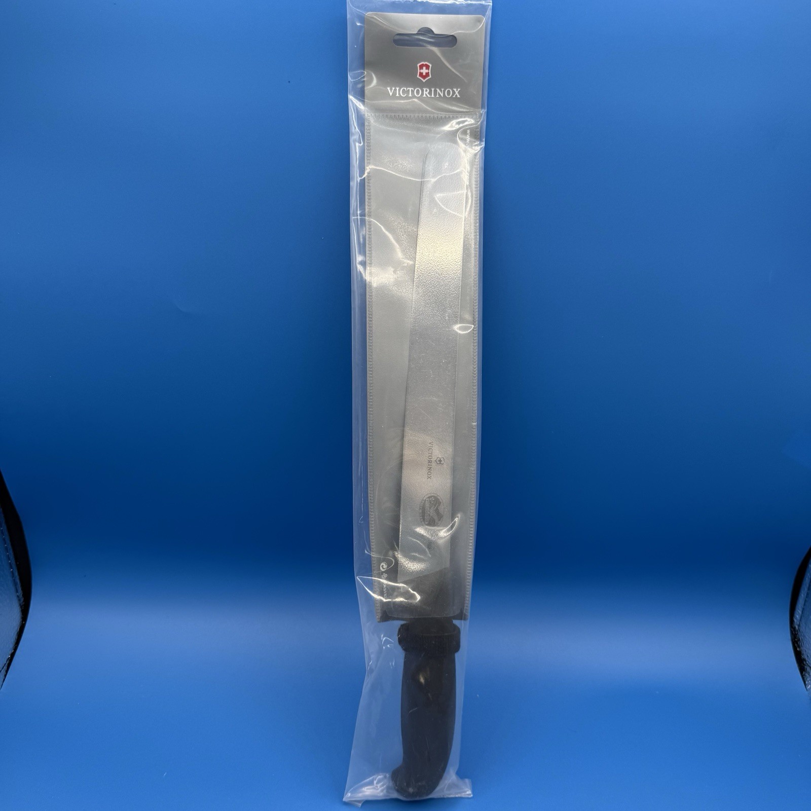 Victorinox 25cm PRO Slicing Knife Round Straigh Edge Fibrox Handle Blk 5.4203.25 gallery