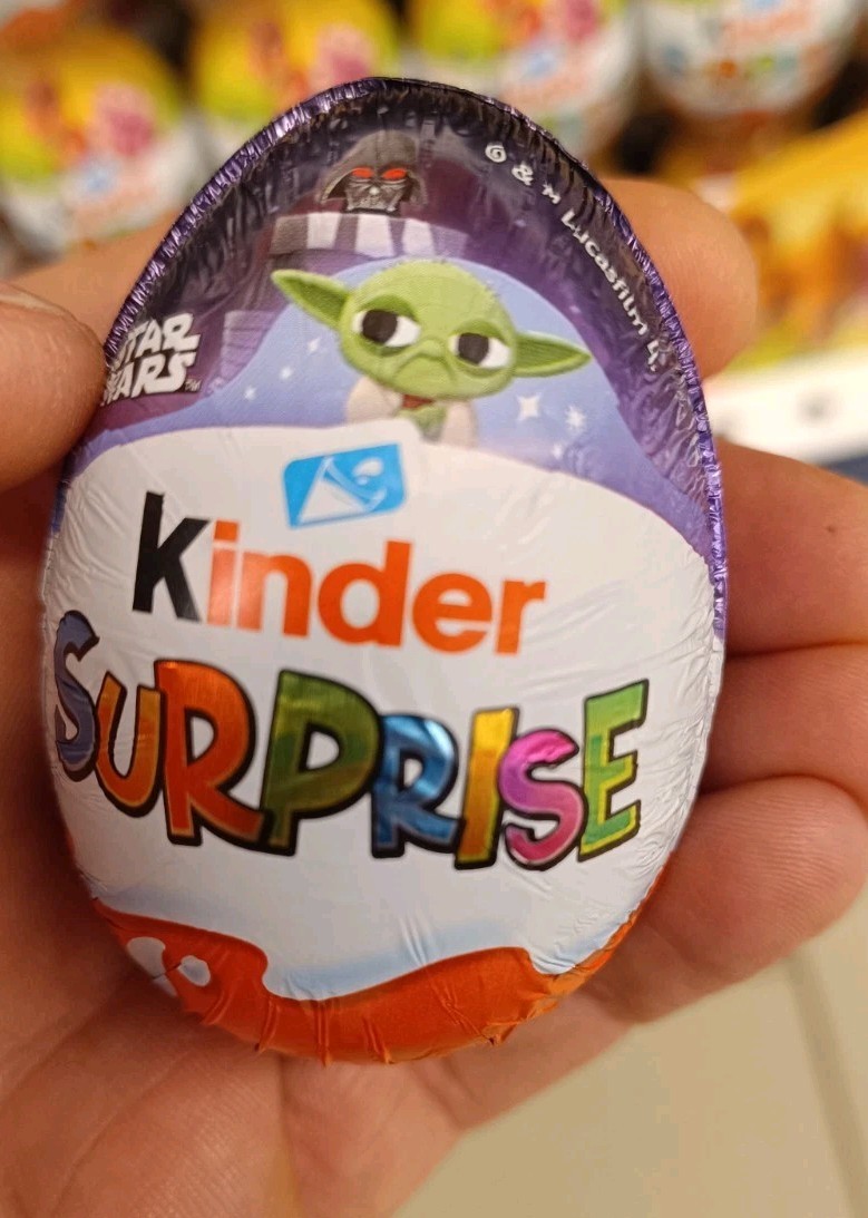 10x Kinder Surprise Star Wars Chocolate Eggs with Toy Inside 20g Each gallery