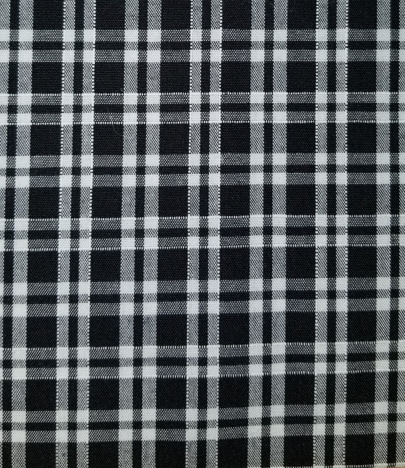 BTY Small Black Plaid Oak Hills High Quality New Cotton Fabric! gallery