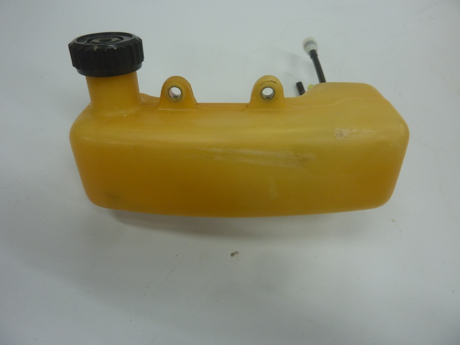 Mantis gas tank for the early models with th filler on the left side. gallery