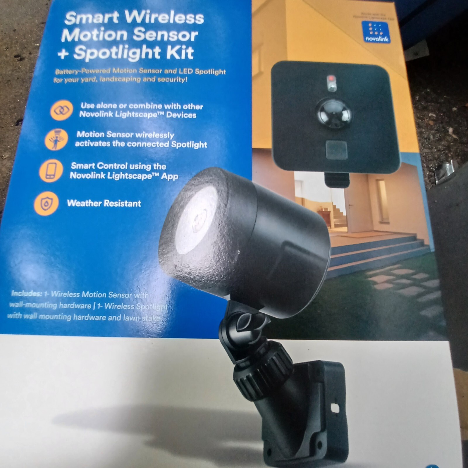 New Novolink Smart Wireless Motion Sensor + LED Spotlight Kit Battery Operated gallery