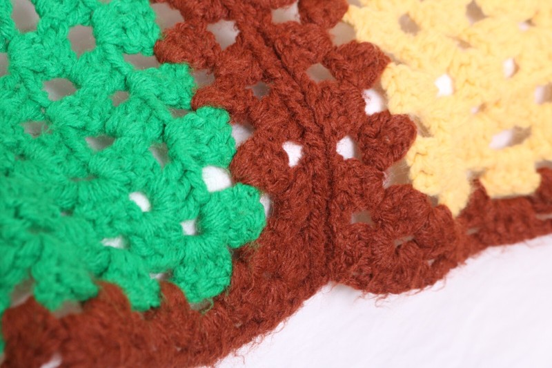 Vintage Crochet Granny Square Pattern Brown Knit quilt Afghan Throw Soft Blanket gallery