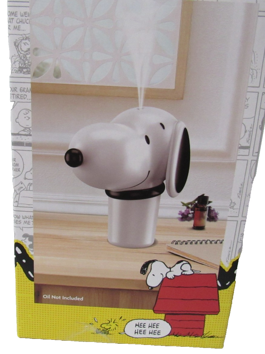 New in box Peanuts Snoopy ultrasonic diffuser USB powered 2 Mist Modes 280 ML gallery