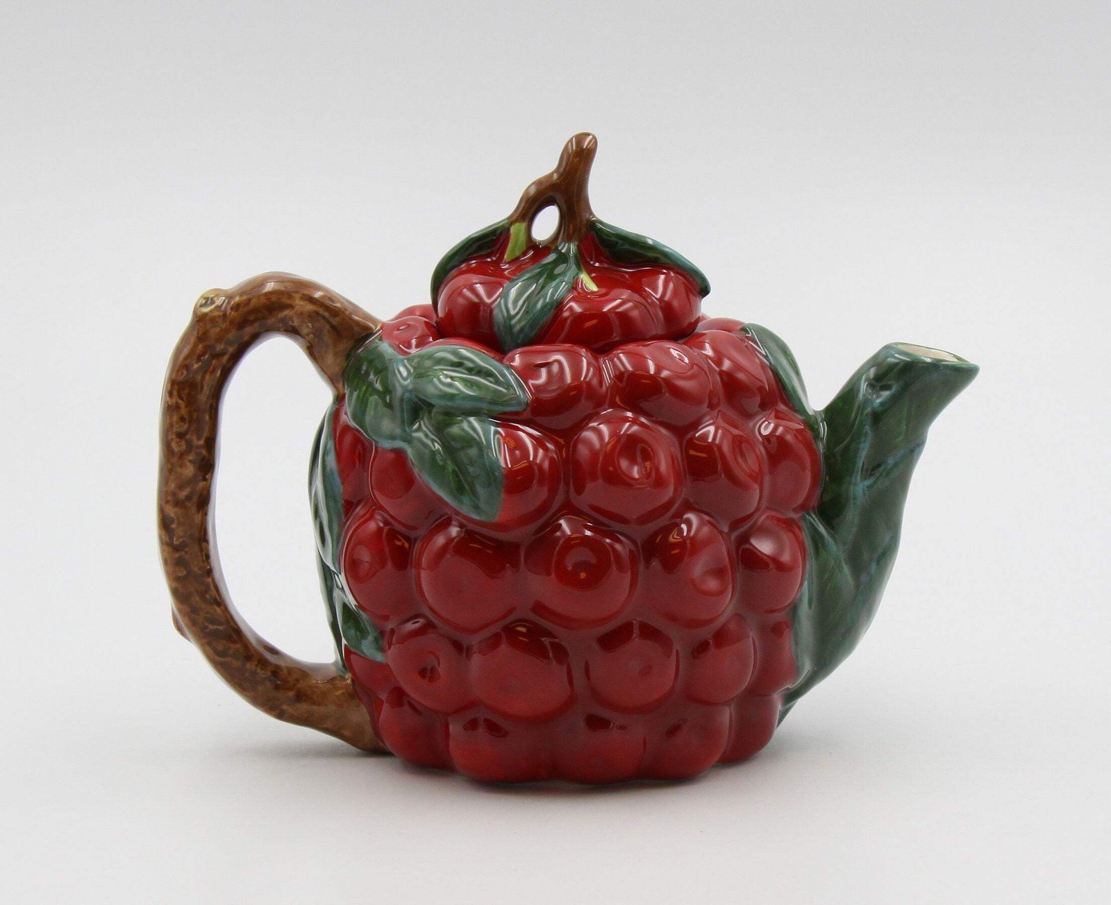 Ceramic Cherry Teapot, Afternoon Tea, Gift for Her, Gift for Mom, Kitchen Decor, gallery