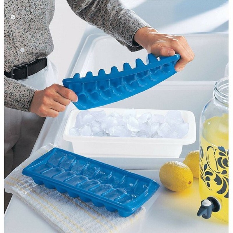 4-Pack Stackable Ice Cube Trays BPA Free 12 Cubes Each White & Blue Multi-Use gallery