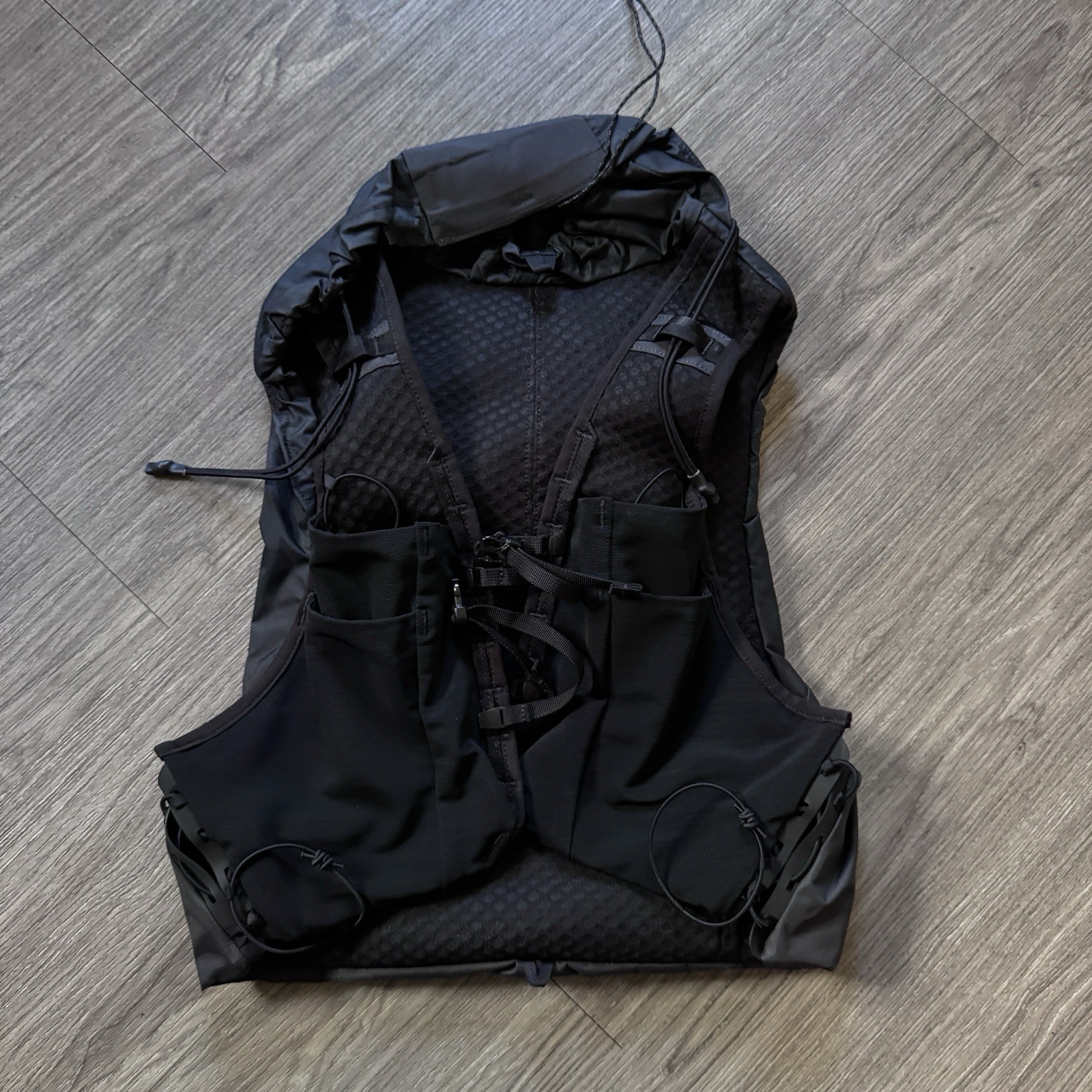 Patagonia Slope Runner Exploration Pack 18L Black Medium 2