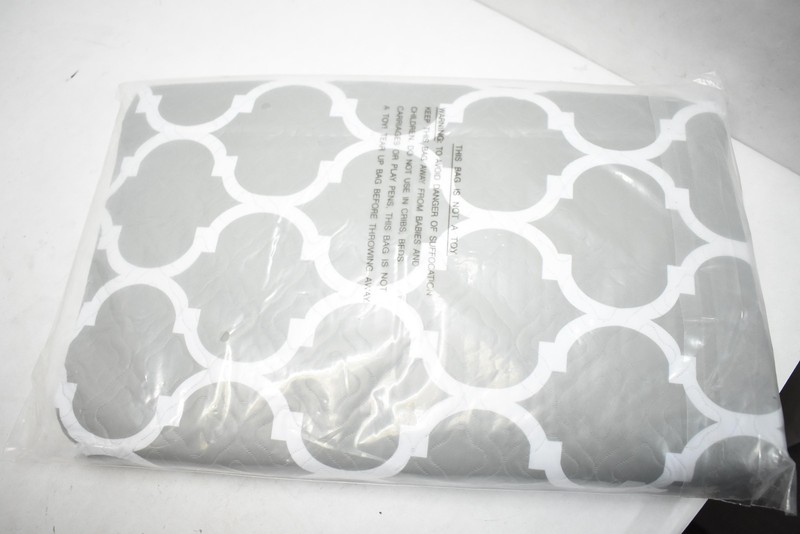 Fox Valley Traders Trellis Pattern Quilted Lounge Cover, 64" L x 33" H x 37" W gallery