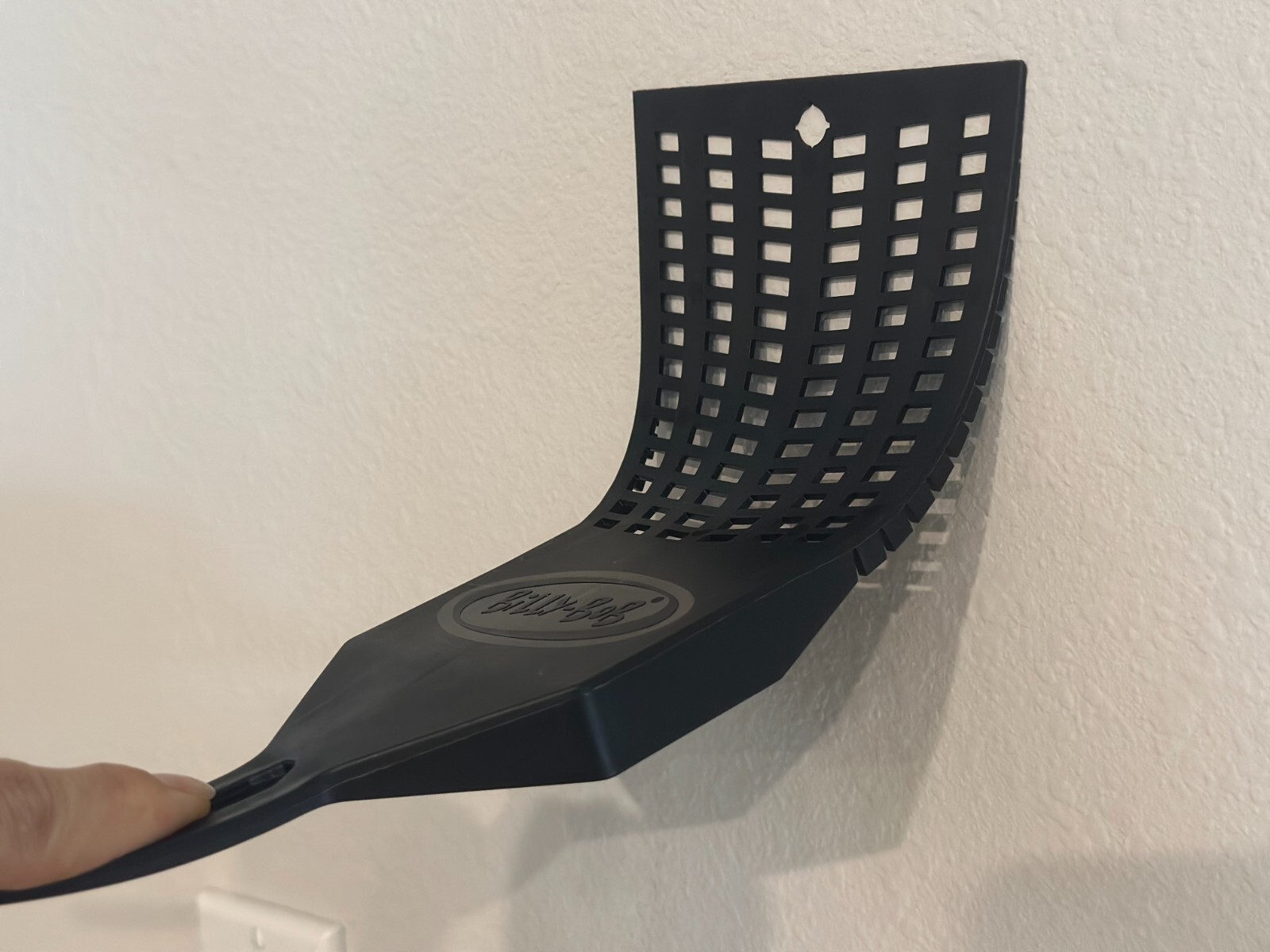 Fly Swatter w Scooper - HEAVY DUTY - The Worlds Best fly swatter! (2 pack) gallery