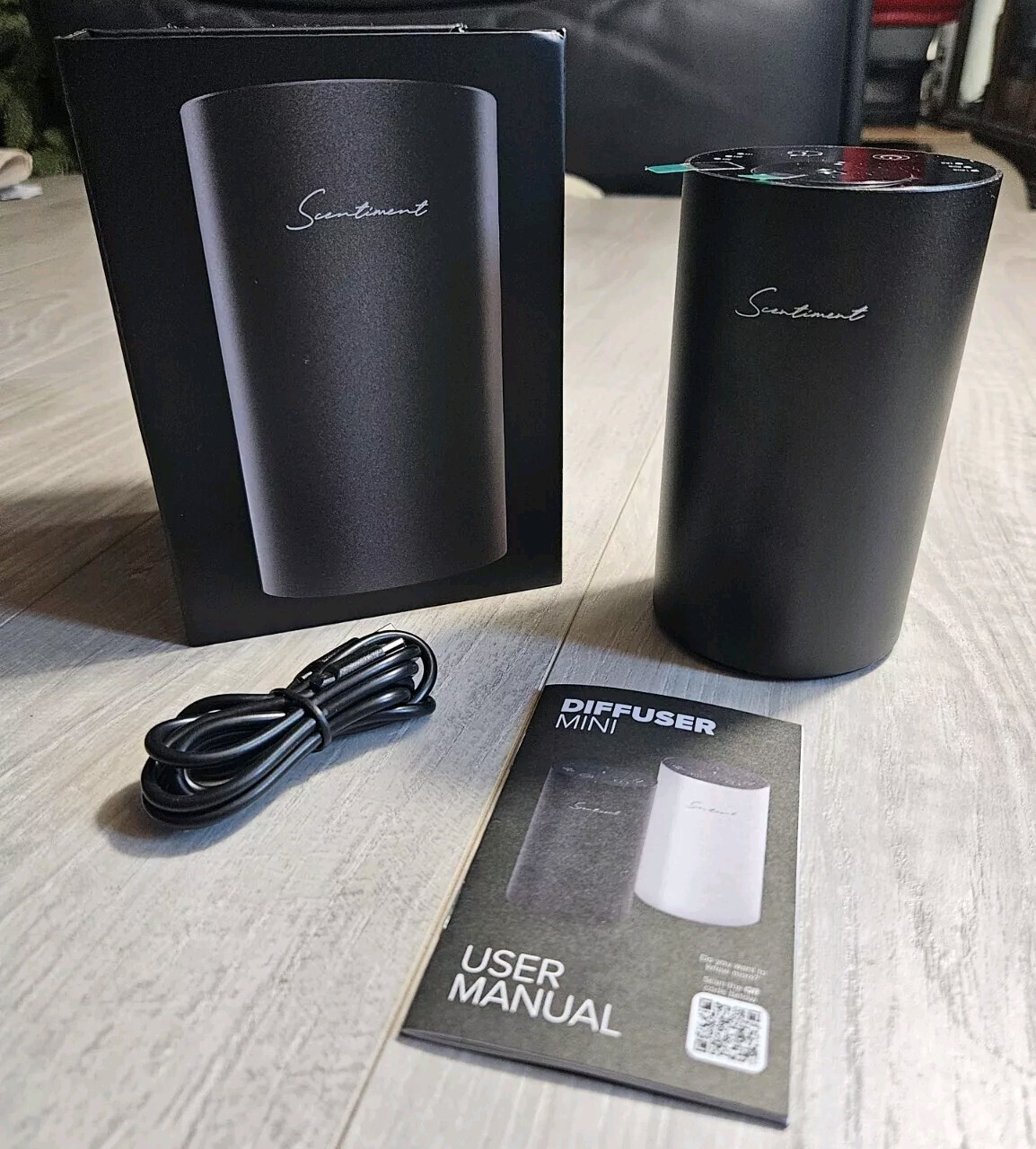 💥SCENTIMENT MINI OIL DIFFUSER BLACK COLOR gallery