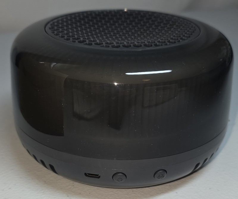 Car Air Purifier Small Quiet & Easy Operation w/Charger & xtra Filter Level H13 gallery