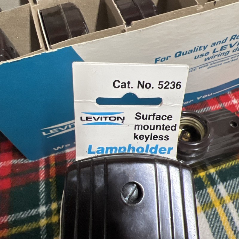 7 Leviton Electric Plastic Brown Surface Mounted Keyless Lampholder 5236 NOS gallery