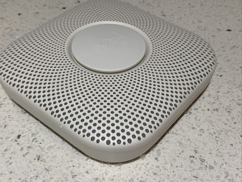 Google Nest Protect Battery Powered Smoke and CO Alarm S3000BWAU- Date Jan2028 gallery