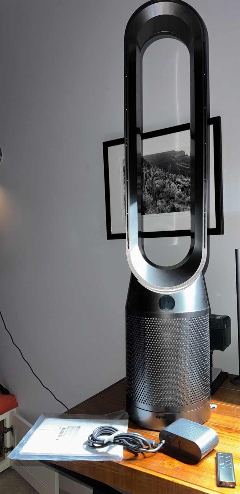 Dyson Pure Cool™ TP04 purifying fan (Nickel) - Functional, with flaws gallery