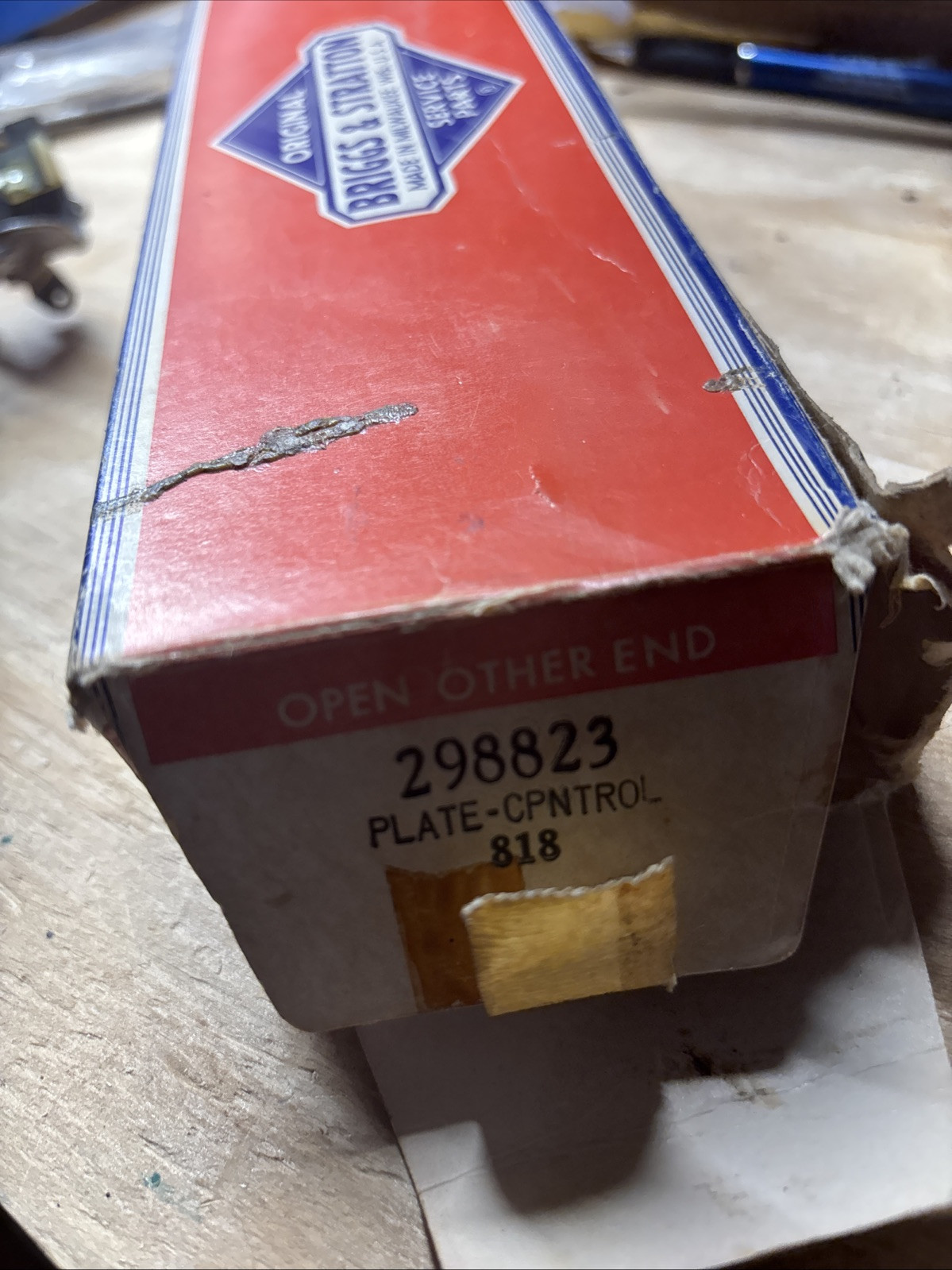 Genuine Oem Briggs & Stratton 298823 Throttle Control Plate NOS gallery